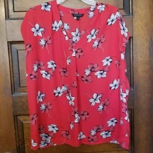 Banana Republic crepe top